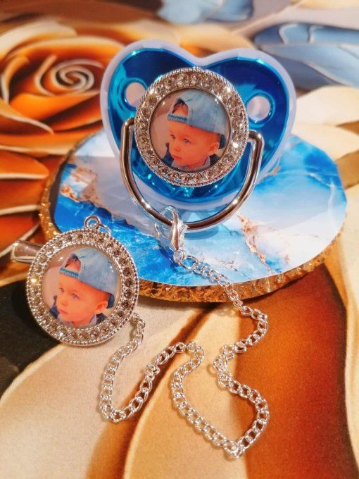 Tétine, sucette avec attache bleu personnalisé avec la photo / logo de votre choix 