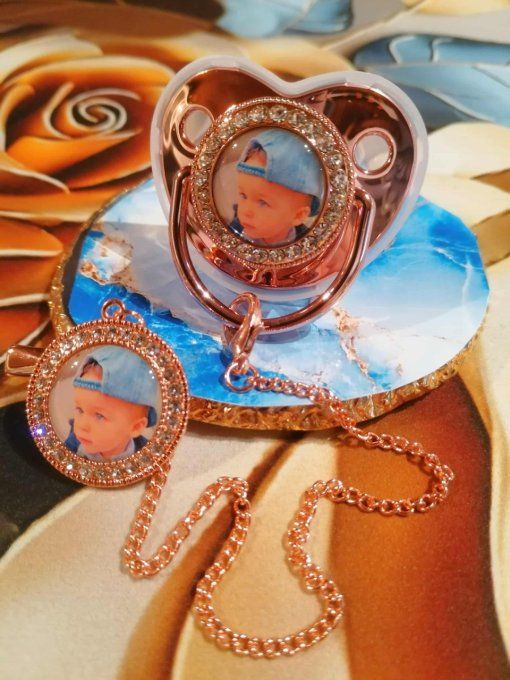 Tétine, sucette avec attache rose gold personnalisé avec la photo / logo de votre choix 