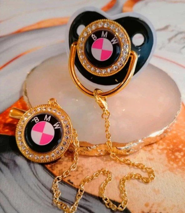 Tétine, sucette avec attache BMW Rose 