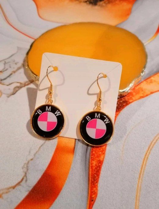 Boucle d'oreille BMW Rose