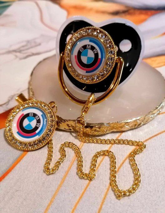 Tétine, sucette avec attache BMW 50 ans