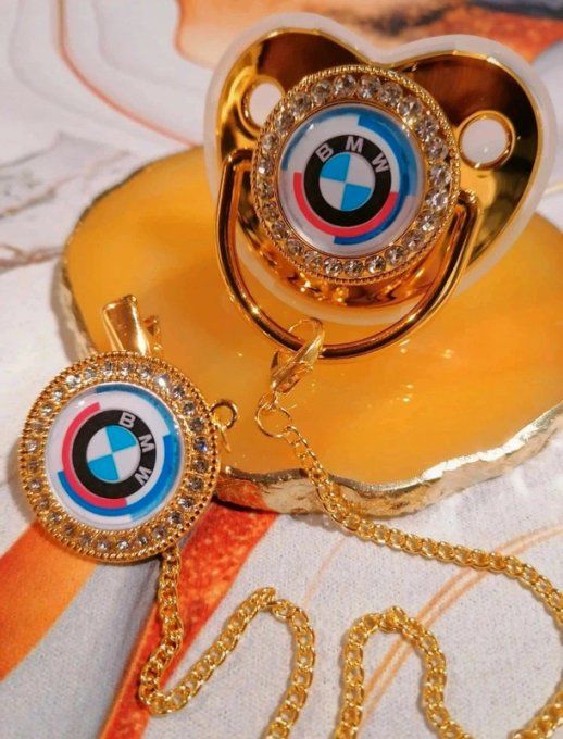 Tétine, sucette avec attache BMW 50 ans 