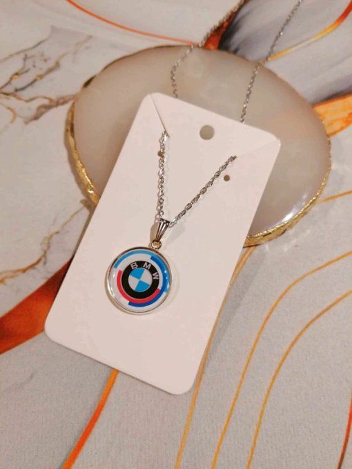 Collier BMW 50 ans