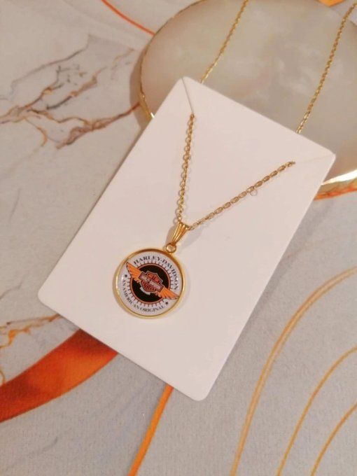 Collier Harley Davidson – Bijou Biker Doré ou Argenté | Accessoire Moto Tendance