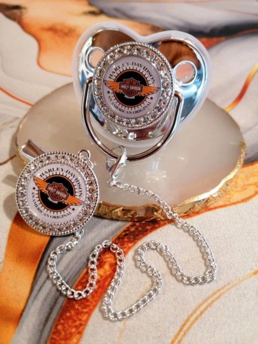 Tétine, sucette avec attache Harley Davidson