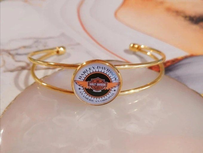 Bracelet Manchette Harley Davidson – Doré ou Argenté, Taille Unique