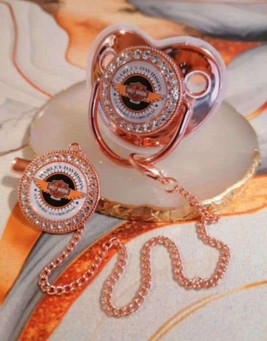 Tétine, sucette avec attache Harley Davidson