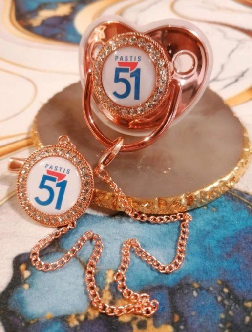 Tétine, sucette avec attache Pastis 51