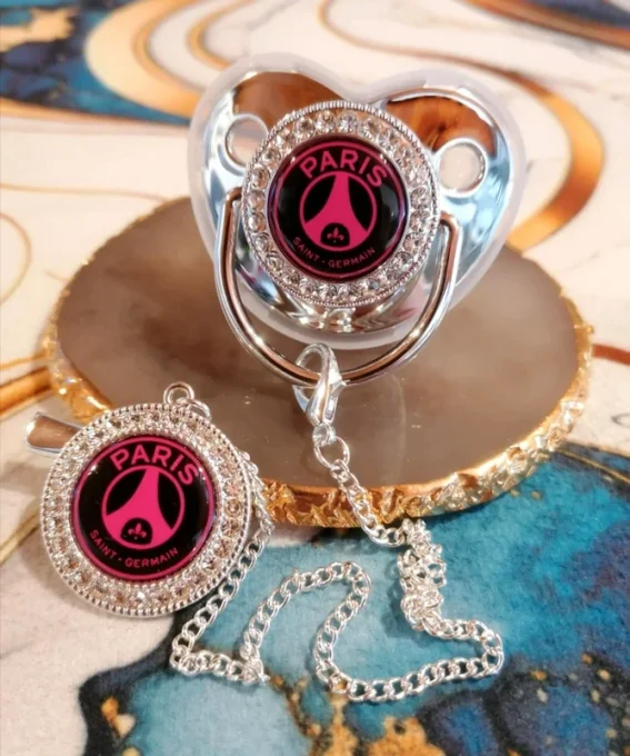 Tétine, sucette avec attache Paris saint germain Rose