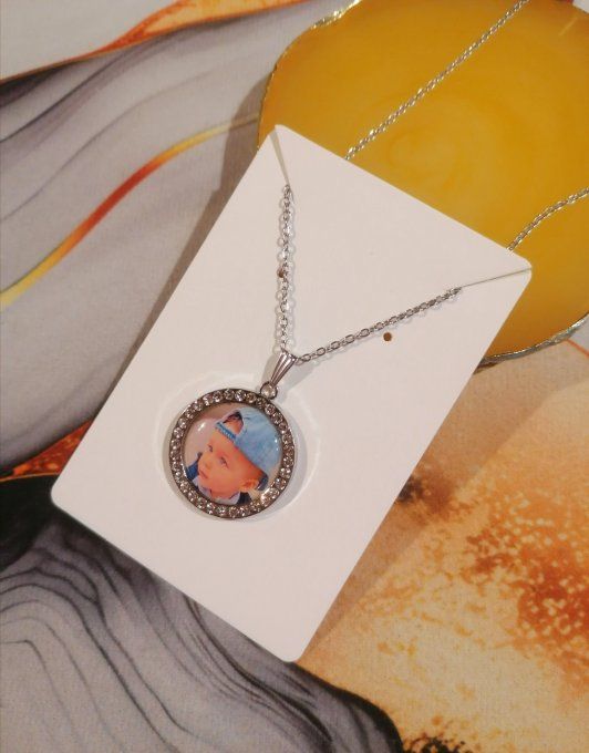 Collier avec pendentif strass personnalisé avec la photo / logo de votre choix 