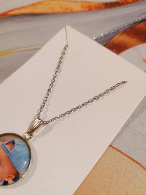 Collier avec pendentif personnalisé avec la photo / logo de votre choix 