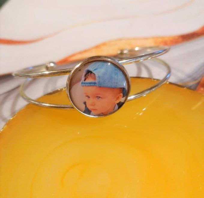 Bracelet manchette personnalisé avec la photo / logo de votre choix