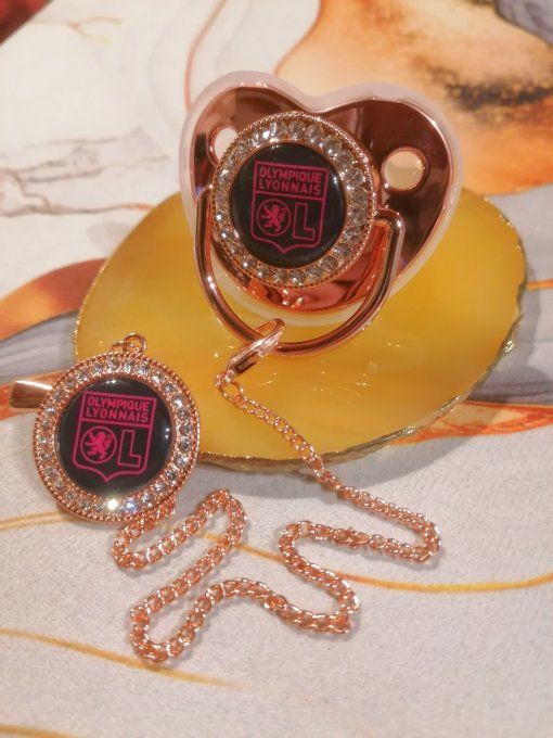 Tétine, sucette avec attache Olympique lyonnais 