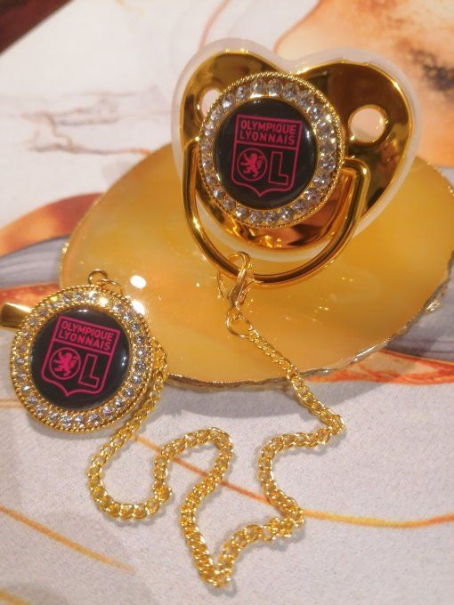 Tétine, sucette avec attache Olympique lyonnais 