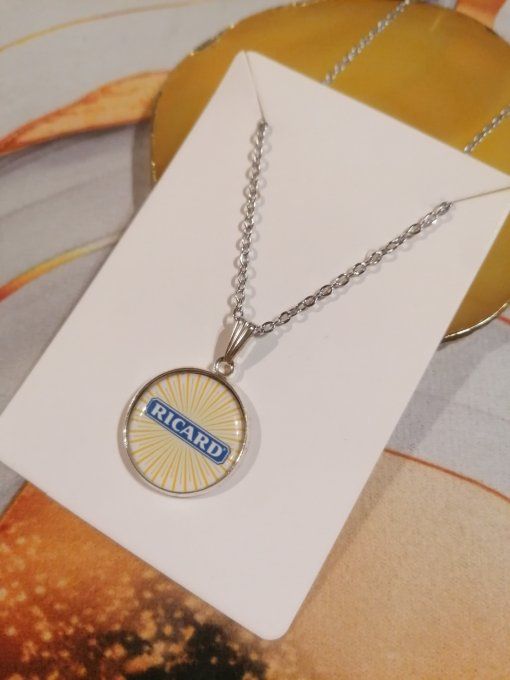 Collier pendentif Ricard