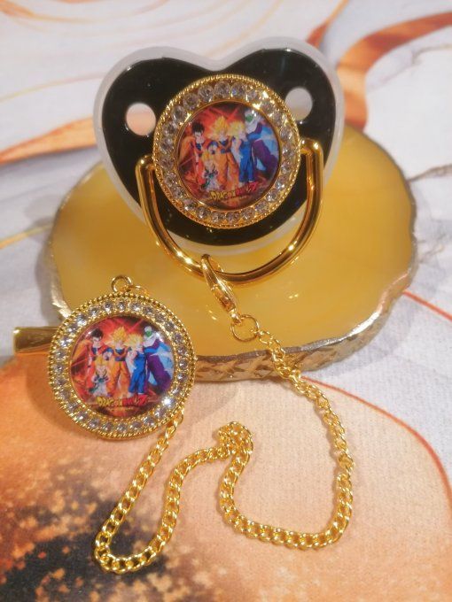 Tétine, sucette avec attache Dragon Ball Z 