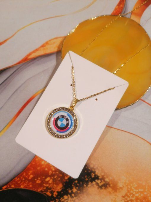 Collier BMW 50 ans strass