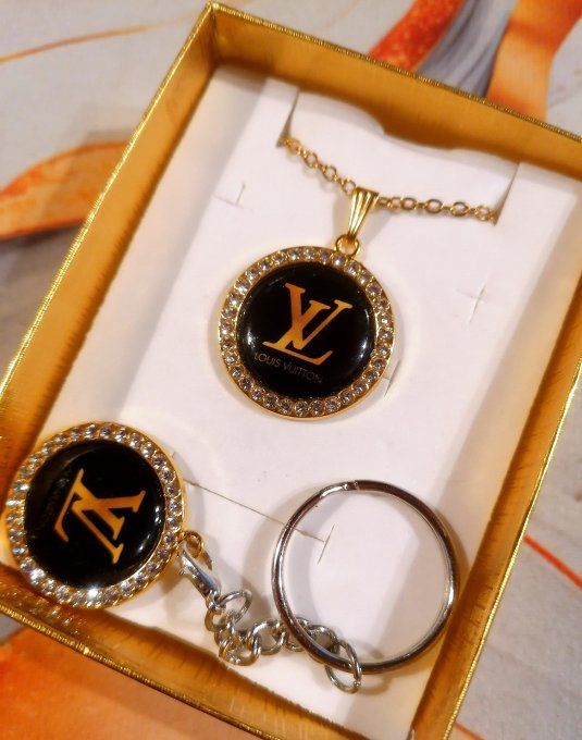 Coffret 2-en1 : Collier + Porte-clé LOUIS VUITTON 
