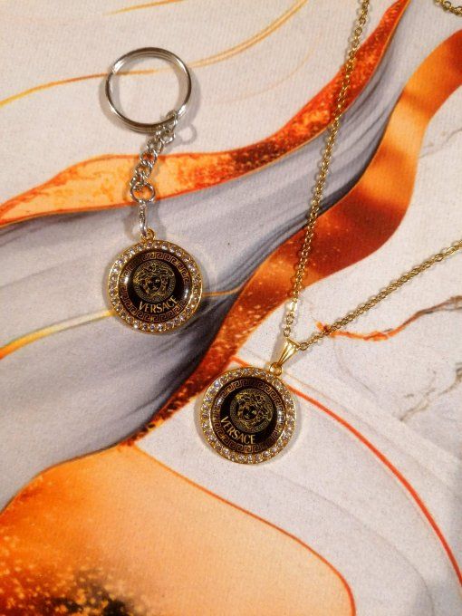 Coffret 2-en1 : Collier + Porte-clé VERSACE