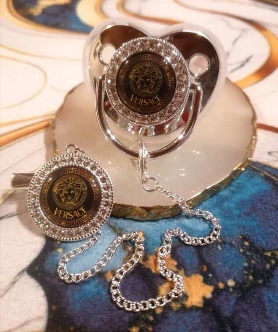 Tétine, sucette avec attache Versace