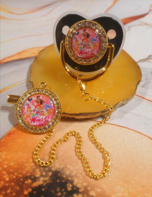 Tétine, sucette avec attache Winx Club 