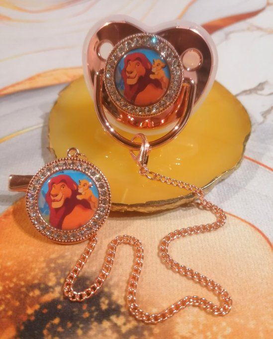 Tétine, sucette avec attache Le Roi Lion Simba 