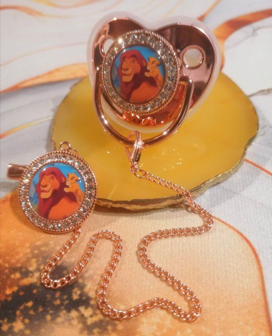 Tétine, sucette avec attache Le Roi Lion Simba 