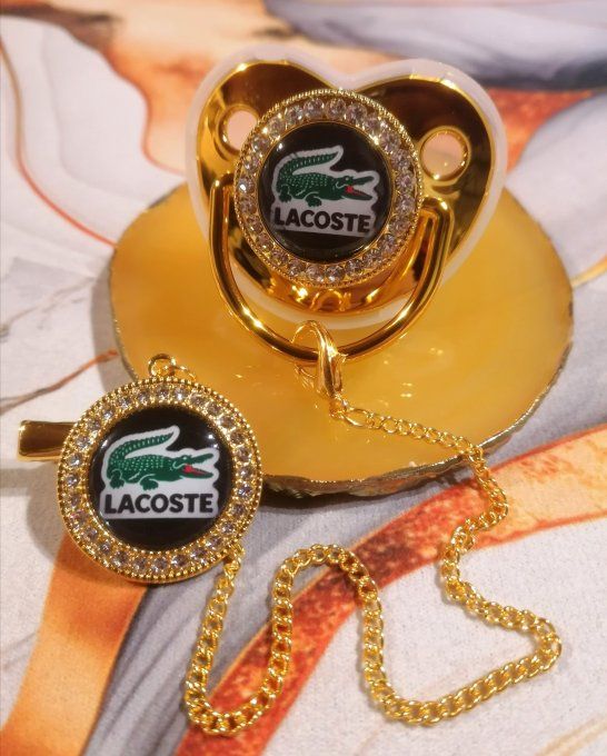 Tétine, sucette avec attache Lacoste 