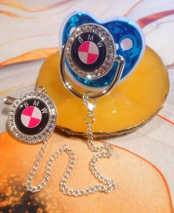 Tétine, sucette avec attache BMW Rose 
