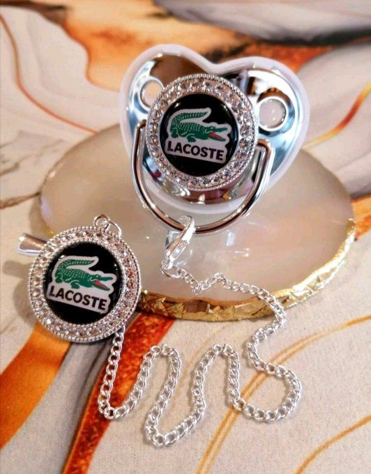 Tétine, sucette avec attache Lacoste 