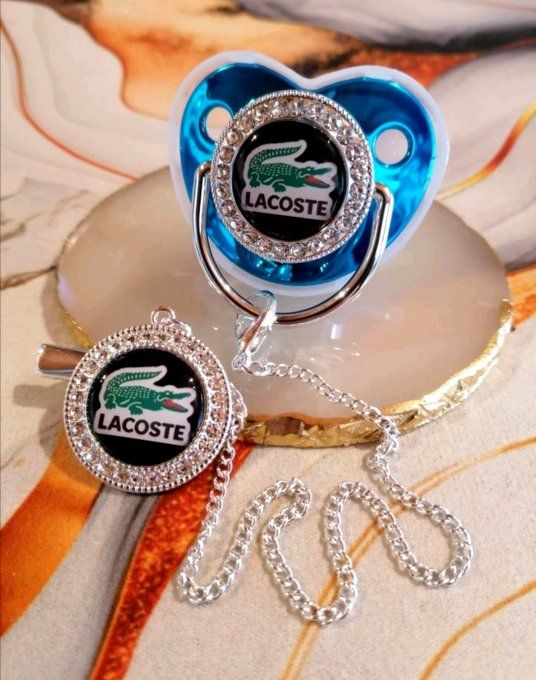 Tétine, sucette avec attache Lacoste 
